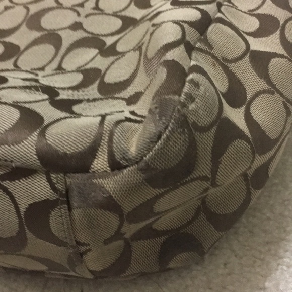 Used Coach Purse - Picture 5 of 8